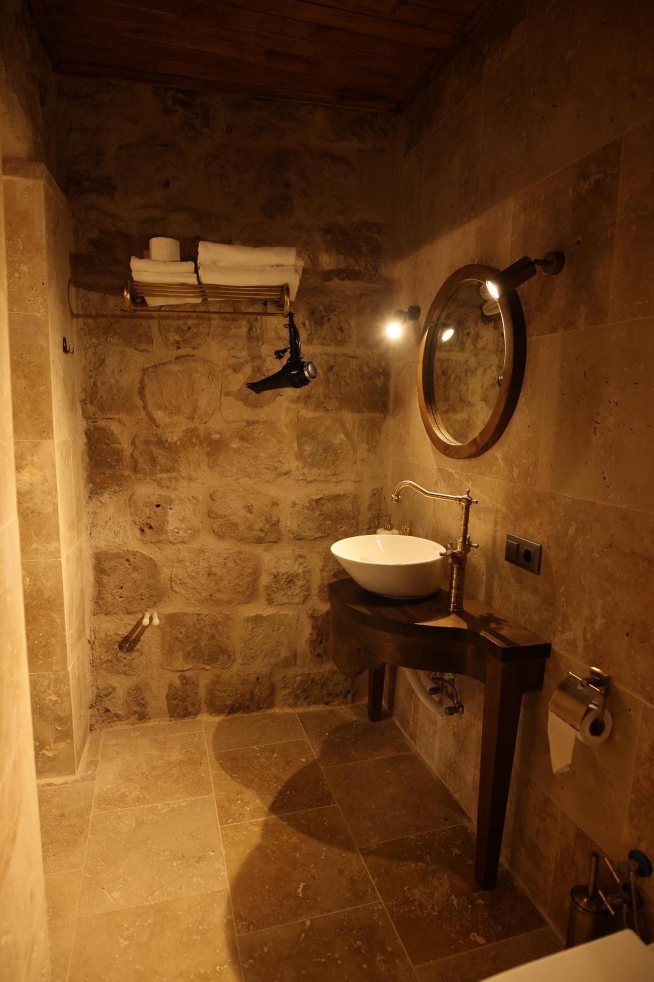 La Fairy Cappadocia (Adults Only) Hotel อุตชิซาร์ ภายนอก รูปภาพ