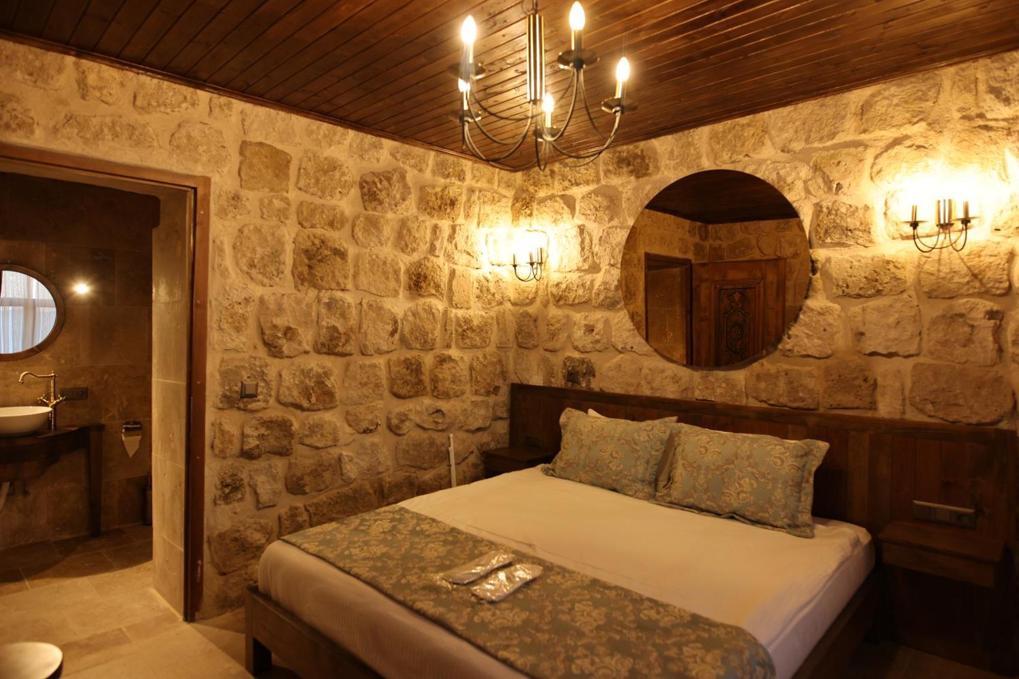 La Fairy Cappadocia (Adults Only) Hotel อุตชิซาร์ ภายนอก รูปภาพ
