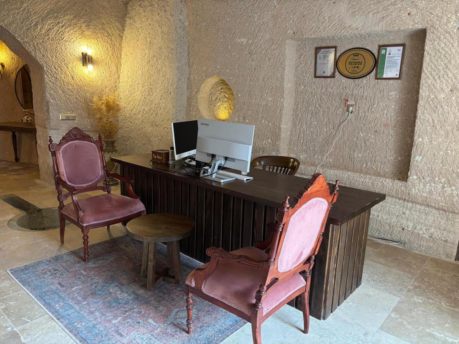 La Fairy Cappadocia (Adults Only) Hotel อุตชิซาร์ ภายนอก รูปภาพ